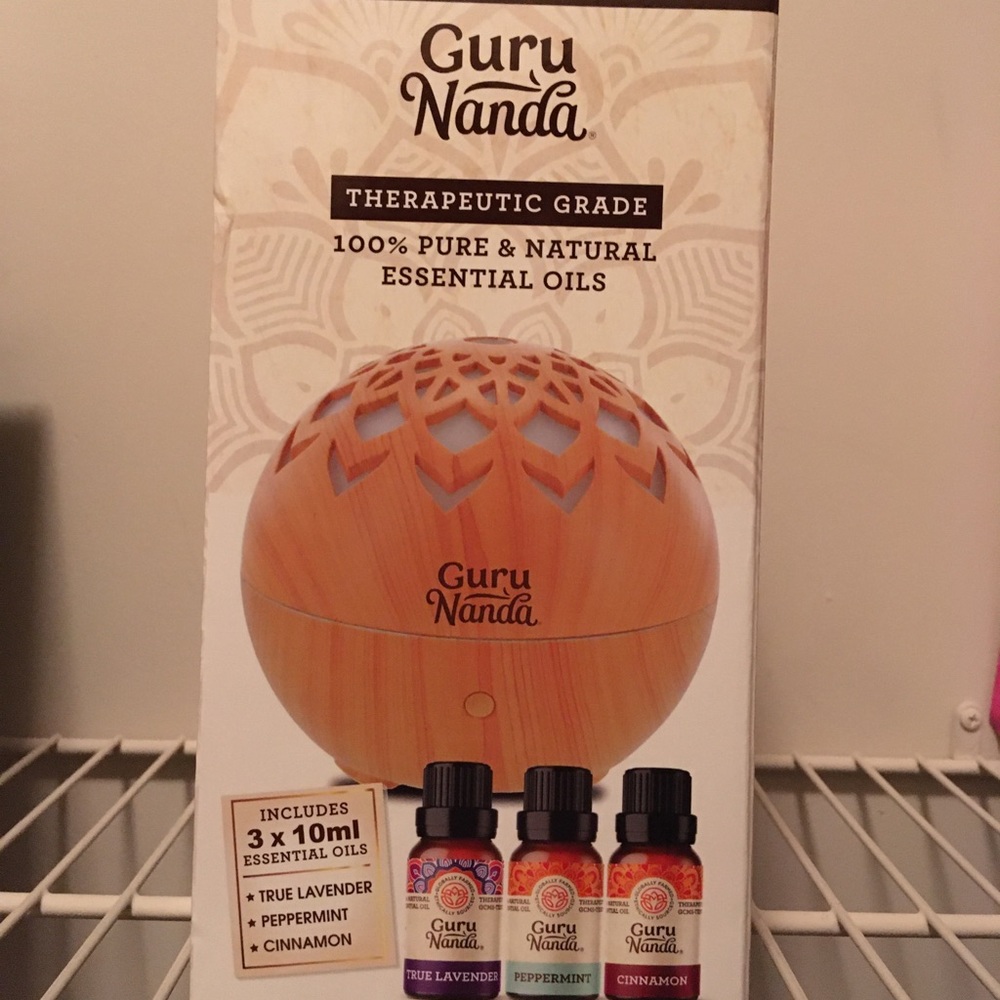 Brand New Diffuser with 3 oils